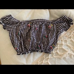 Kendal and Kylie summer crop top